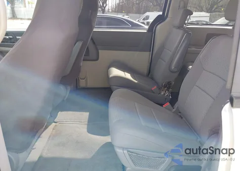 2010 Dodge Grand Caravan Se z USA, uszkodzony, nr VIN 2D4RN4DE5AR121252